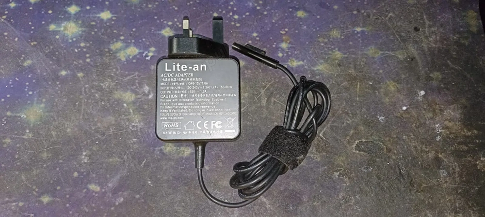 Incarcator Original Microsoft Surface Pro Pro 3 etc. 15V Lite-an Q46-15V 1.6A
