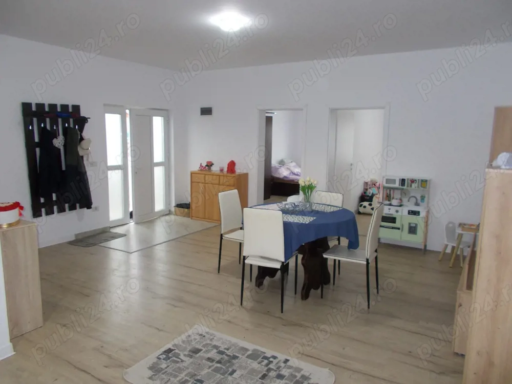 Duplex de vanzare, Remetea Mare, 3 camere, 76mp, teren 230mp