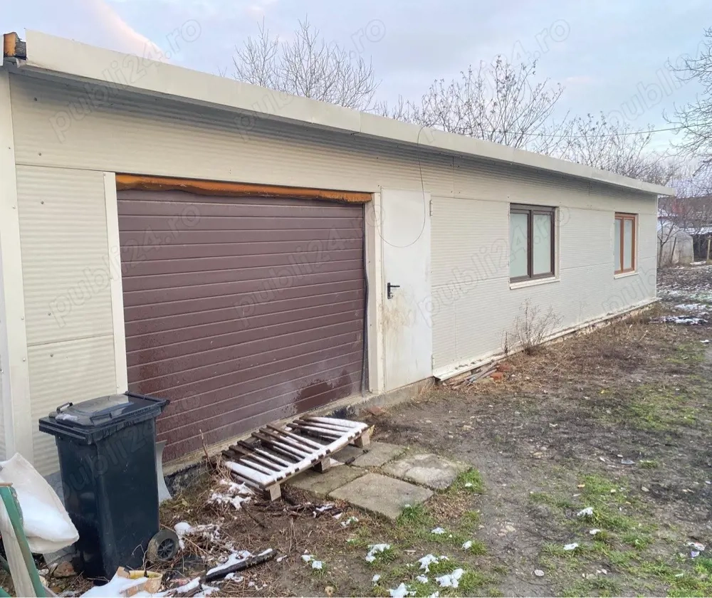 Vând hală 80mp cu teren 840 mp zona fratelia