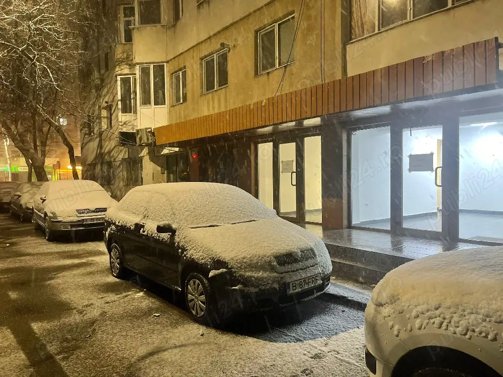 Spatiu comercial central   Vad