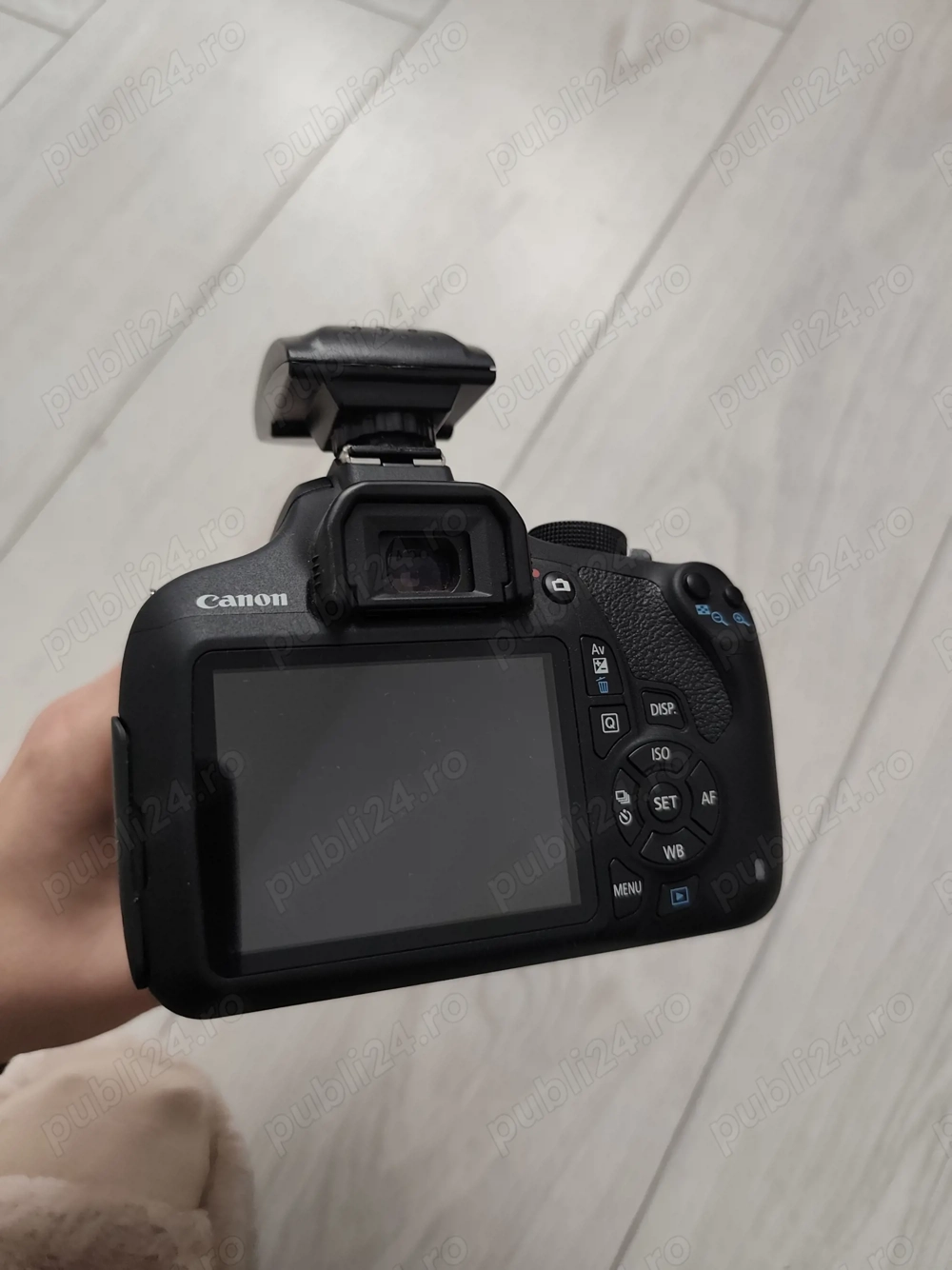  Canon EOS 1200D 
