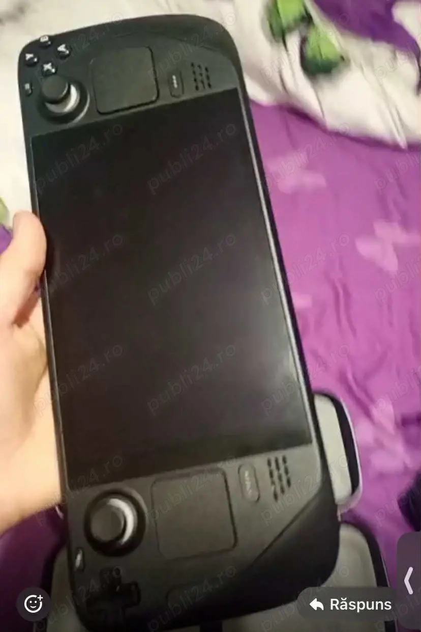 Consolă gaming portabilă Valve Steam Deck OLED 1TB   ca nouă, folosită 3 săptămâni