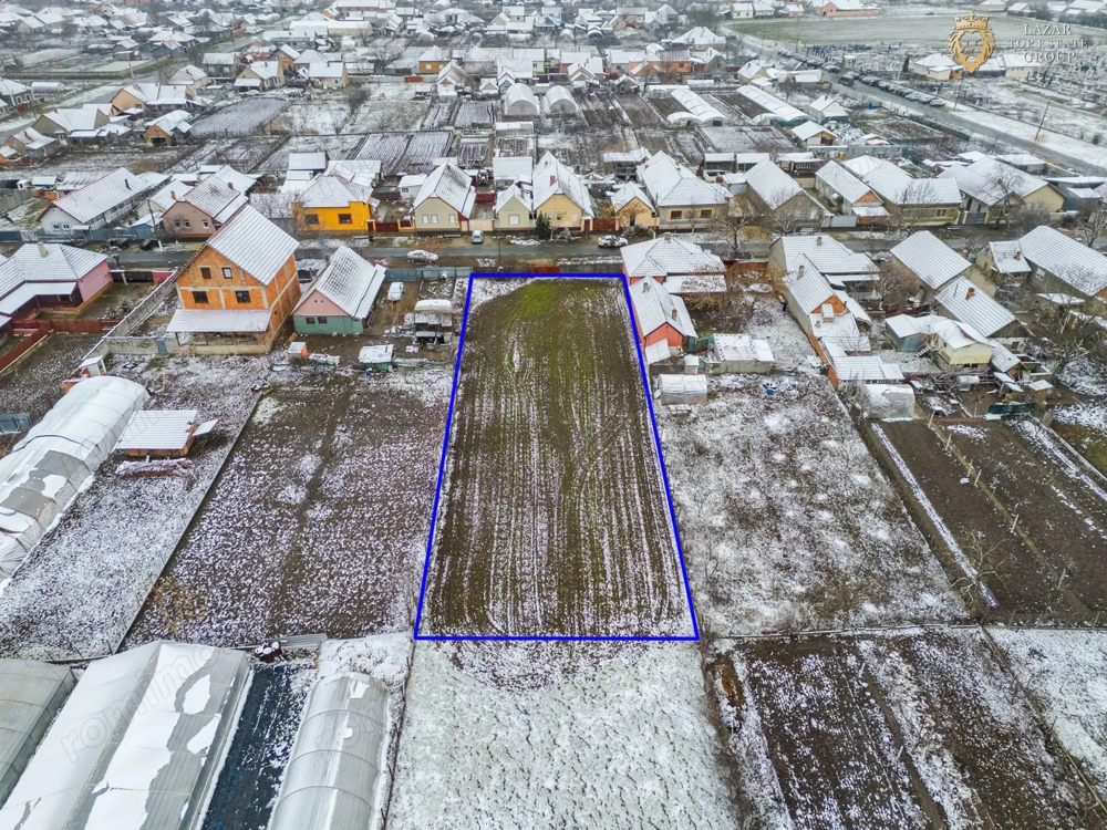 Teren intravilan de vânzare Curtici