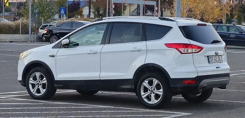 Vând Ford Kuga 