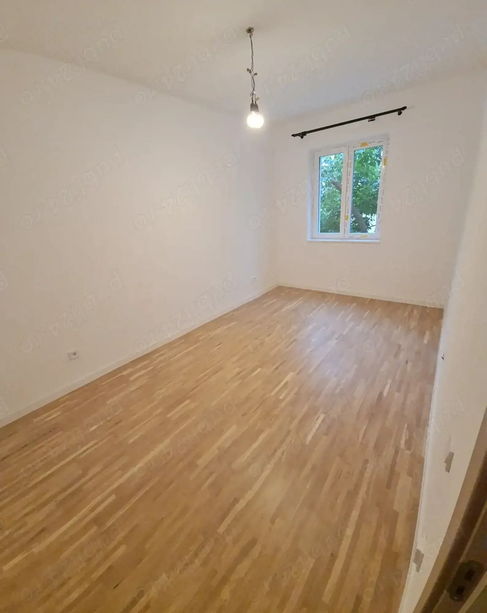 Inchiriez ap. 2 cam decomandat, et.1, nemobilat, Baneasa, termen lung