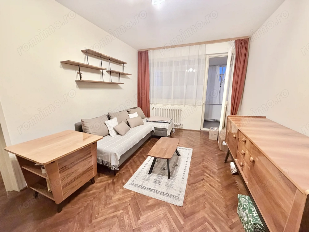 Vand 2 cam Libertatii confort 1