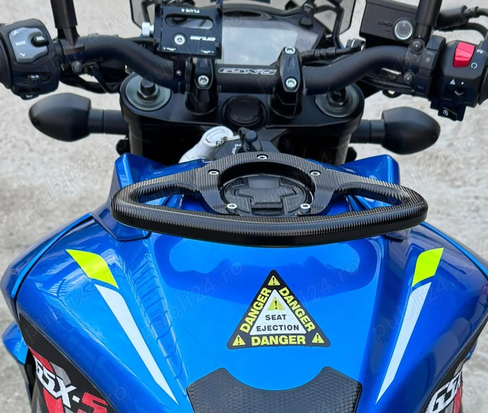 Handgrip pasager - maner pentru pasager - Suzuki - prindere 5 suruburi