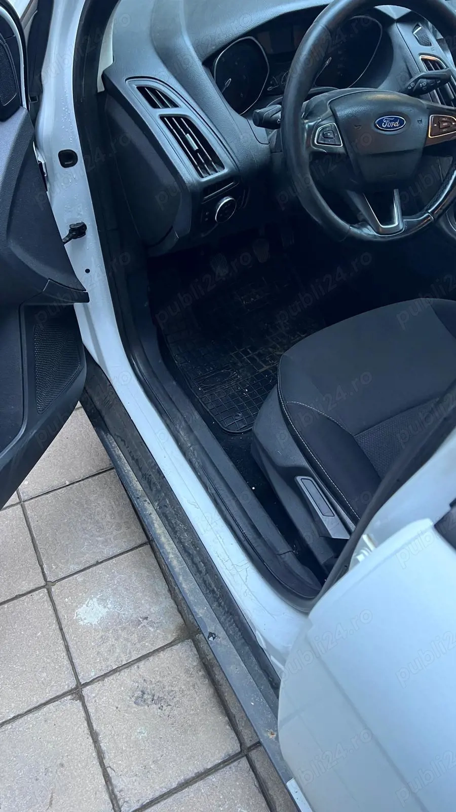 Vand ford focus 2015