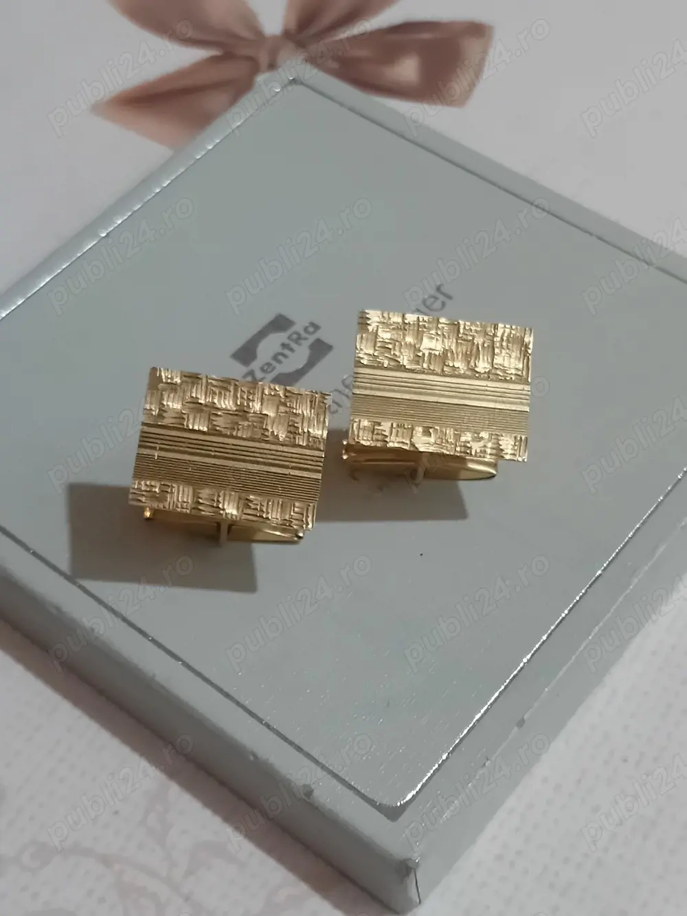 vand aur de 14k  butoni de cămașa 