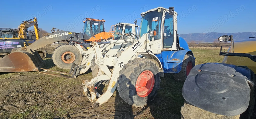 Încărcător frontal Atlas Weycor AR 95E 