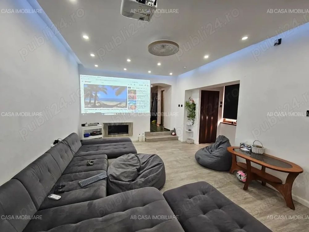 Casă individuală 7 camere, 3 băi, P+E+M, construcție 2000, Timișoara, zona Dâmbovița, comision 0