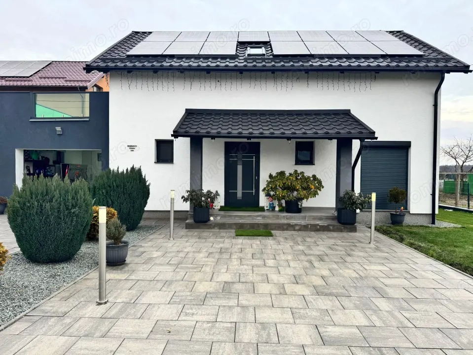  Casă modernă, complet mobilată, cu panouri solare, jacuzzi,aproape de oras