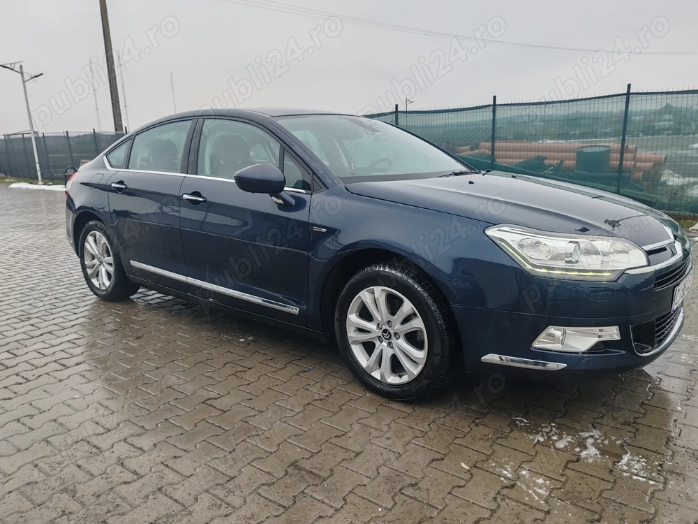 Vând Citroen C5 1.6 benzina an 2012 121.000km INMATRICULAT 