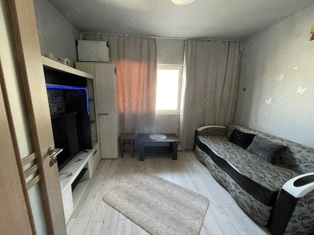 Vând Garsonieră! În Plopeni PH