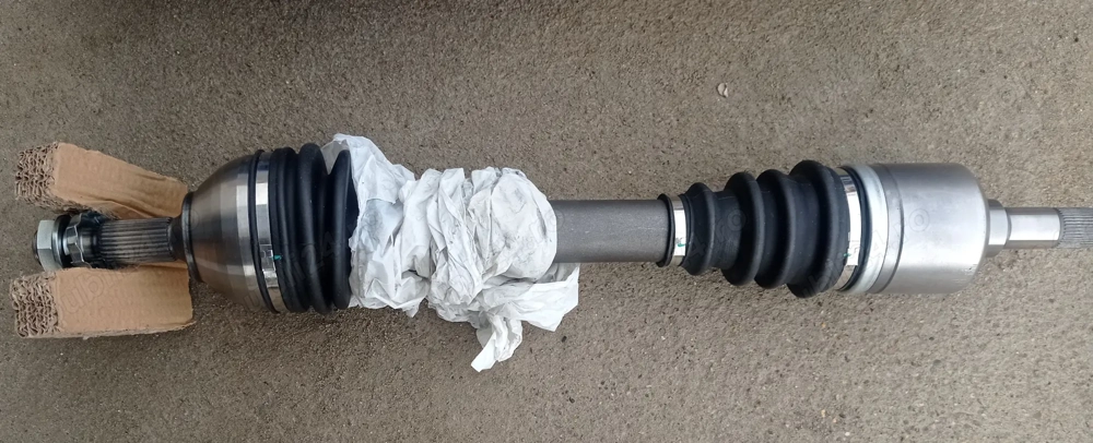  Planetara GSP 257177 axa fata stanga (Citroen Jumpy, Peugeot Expert, Fiat Scudo, Nisan Proace)