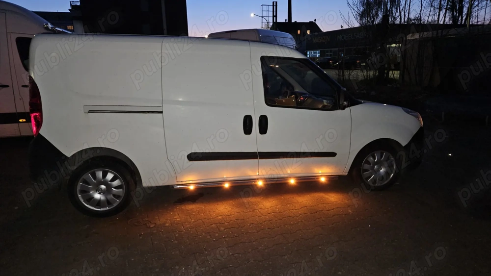 VAN OPEL Combo 1,6 CDTI - diesel, an 2015, stare foarte buna.