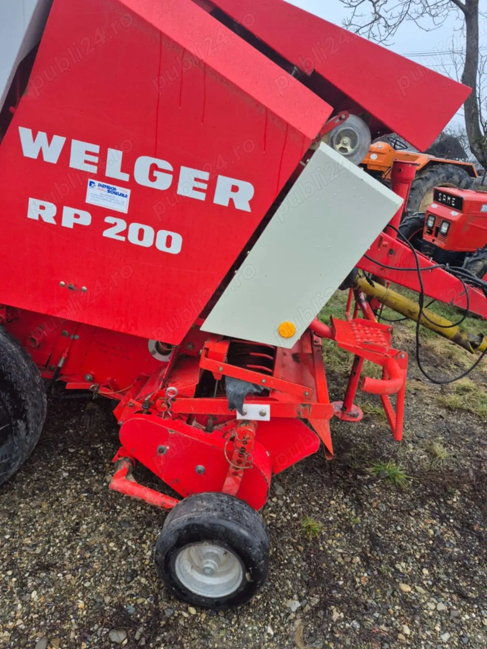 Presa de Baloti Rotunzi Welger RP 200