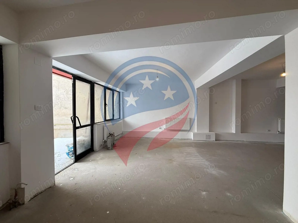 Spațiu comercial open space de închiriat | 167 mp | 12 €/mp negociabil