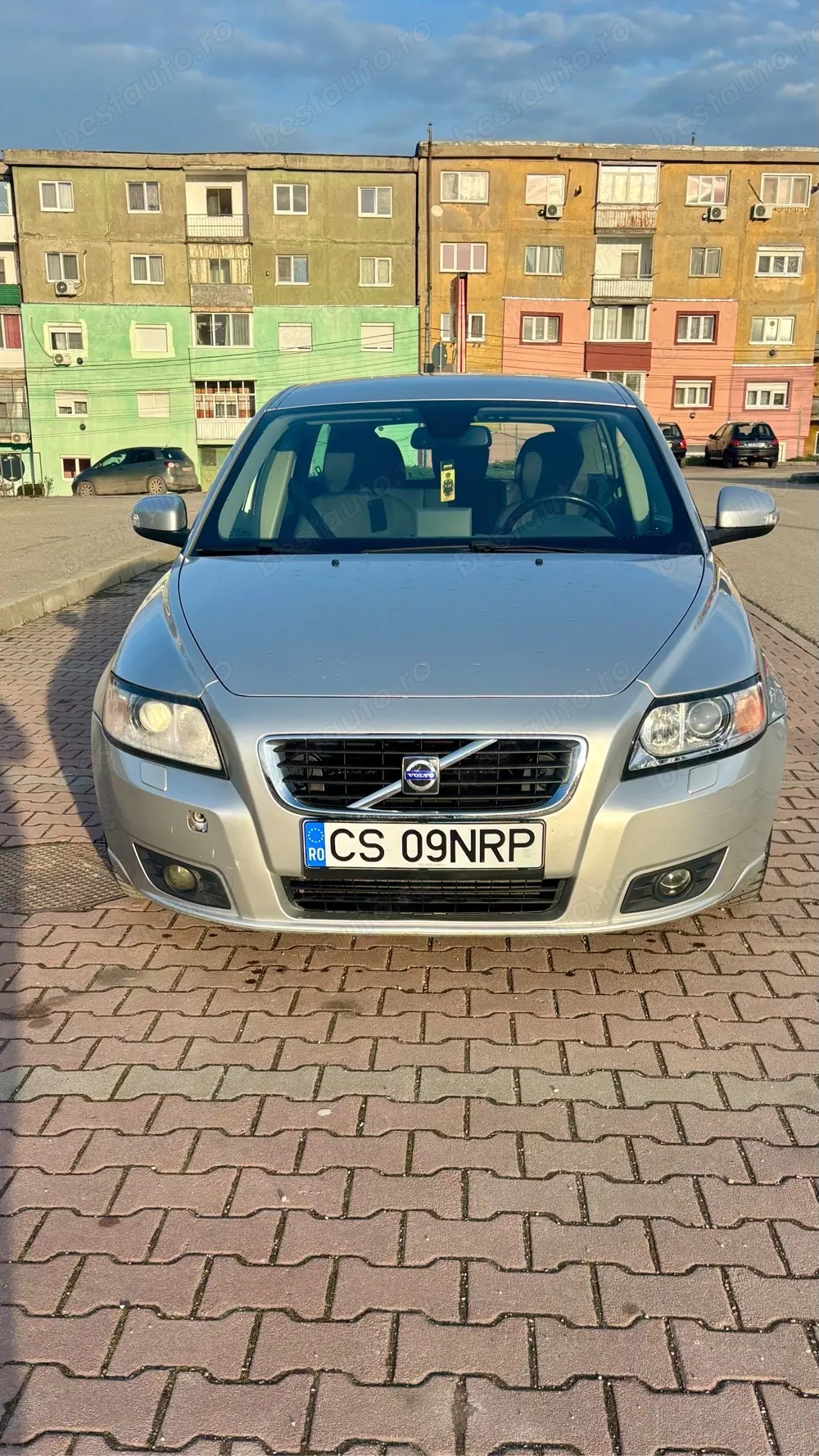 Volvo v50 an 2009,2.0d,136cv,267.000km,cutie automata,recent inm