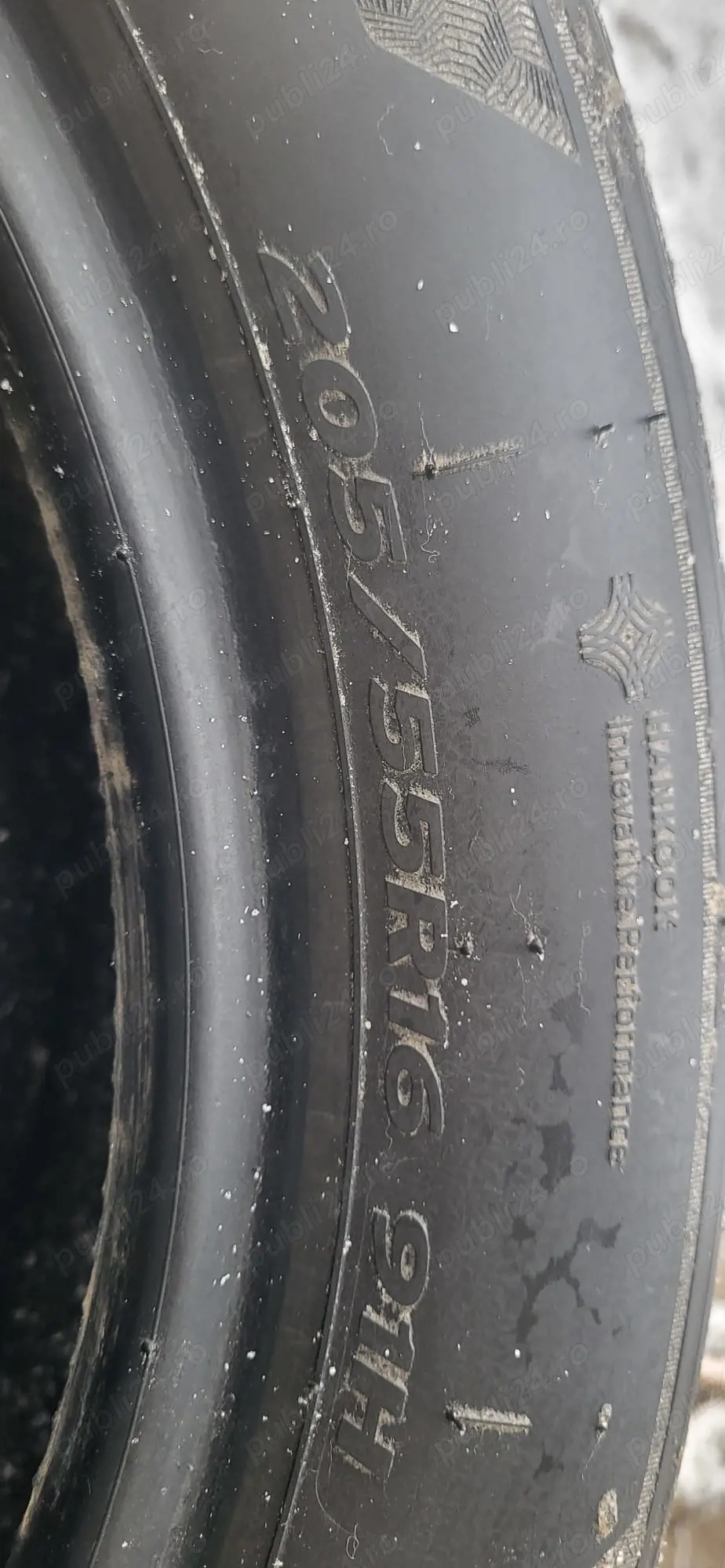 Vând anvelope iarna hankook dot săpt 33 2023 detalii la telefon   dimensiuni 205 55R16 