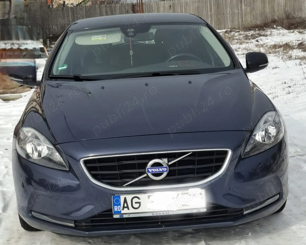 Volvo v40 D4 momentum 