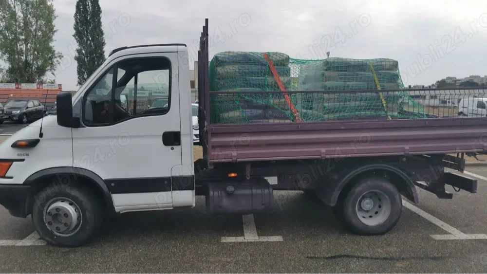 Transport basculabil 5tone