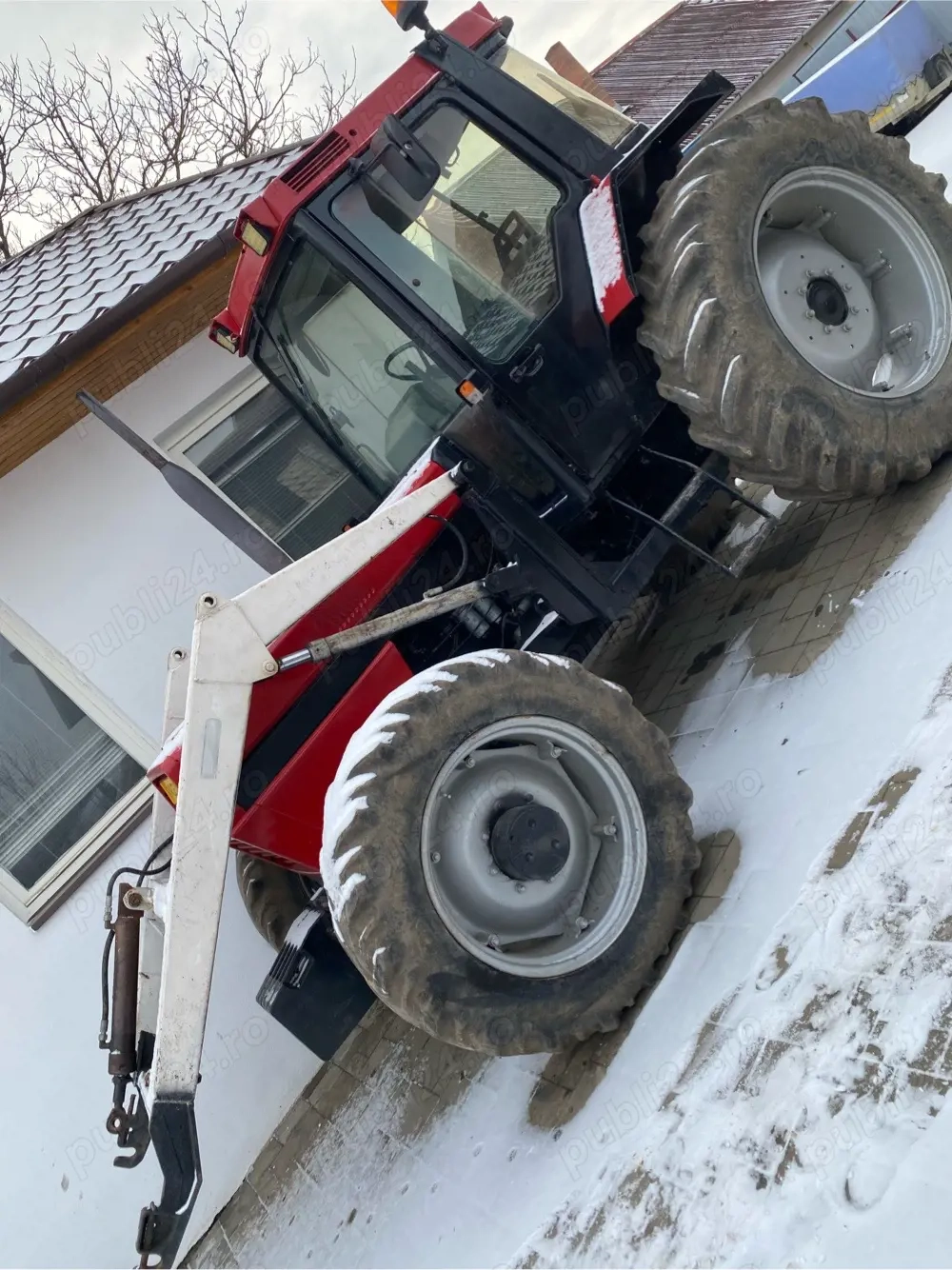 Tractor Case Internațional 1056 XL