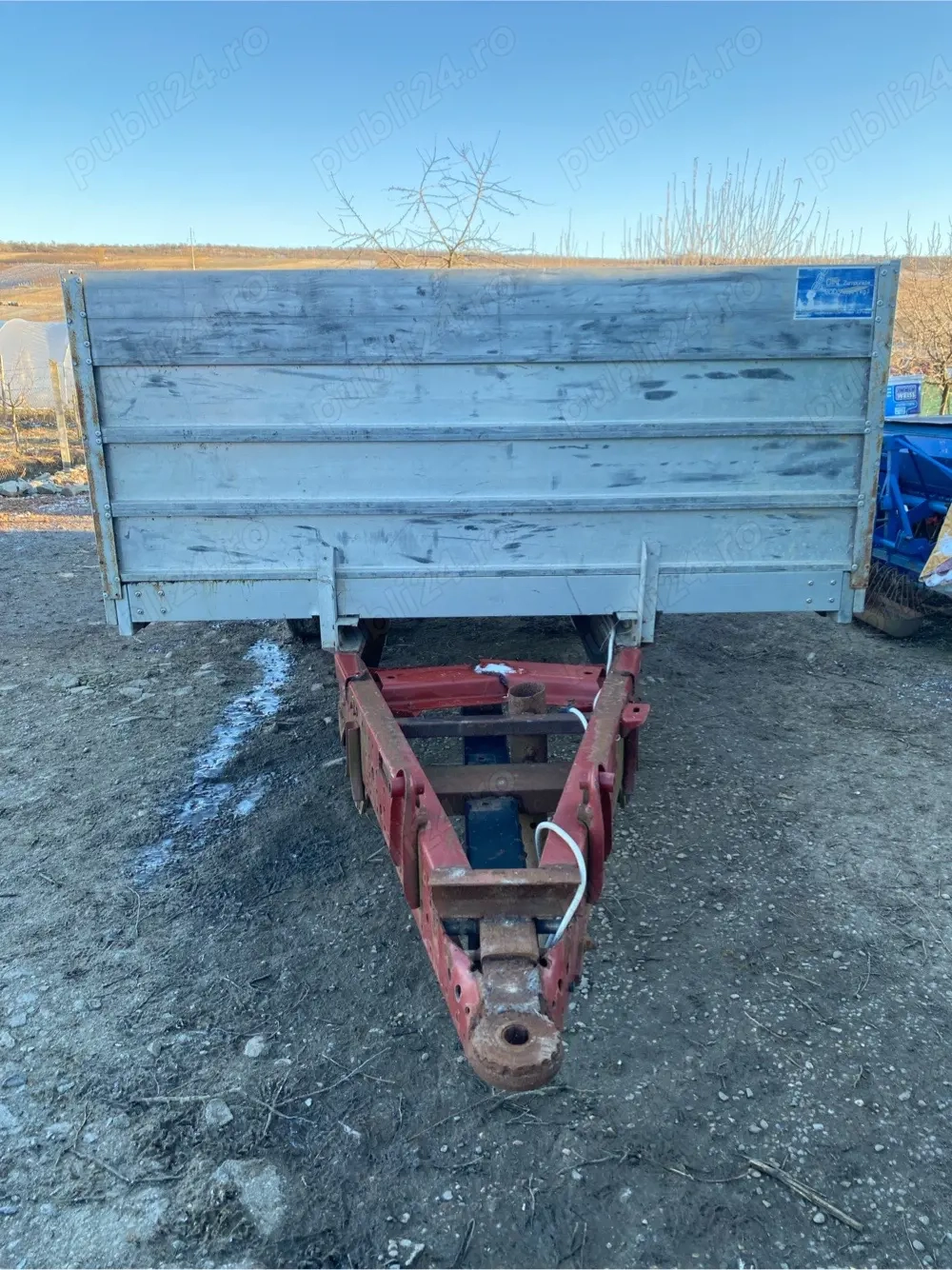 Semiremorcă pentru tractor