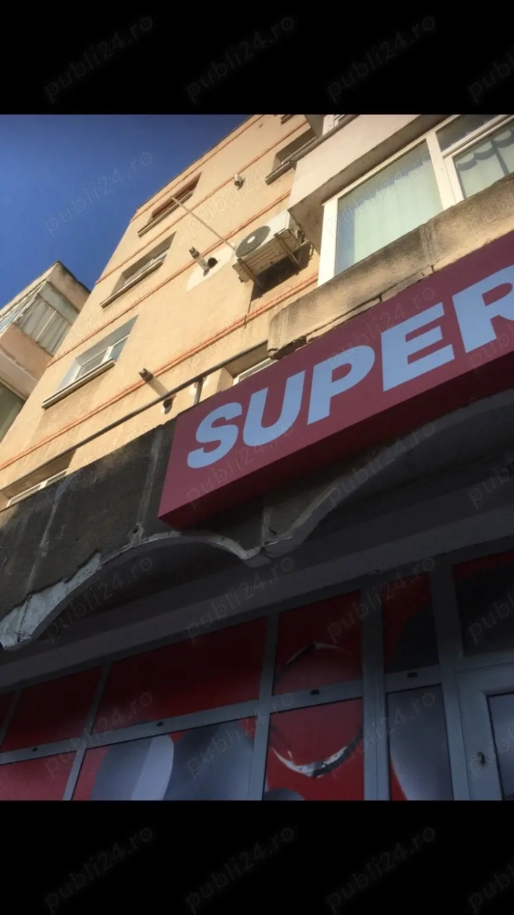 Ofer spre inchiriere sau vanzare un spatiu de 108 mp la parter de bloc,str.1848