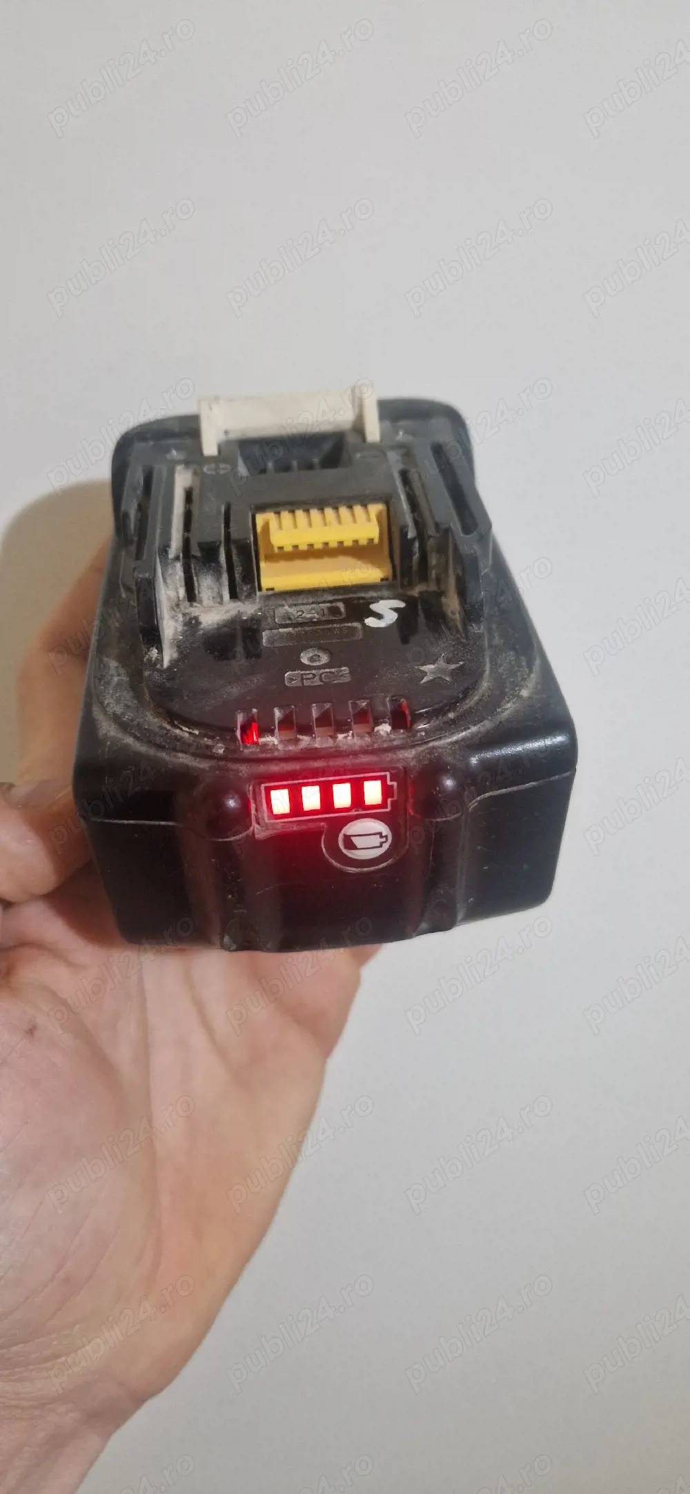 baterii makita   bosch