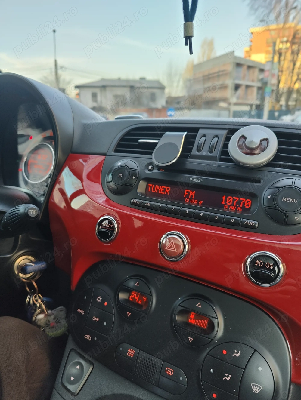 Vând fiat 500 1.4 100cp benzina 2008 lounge edition