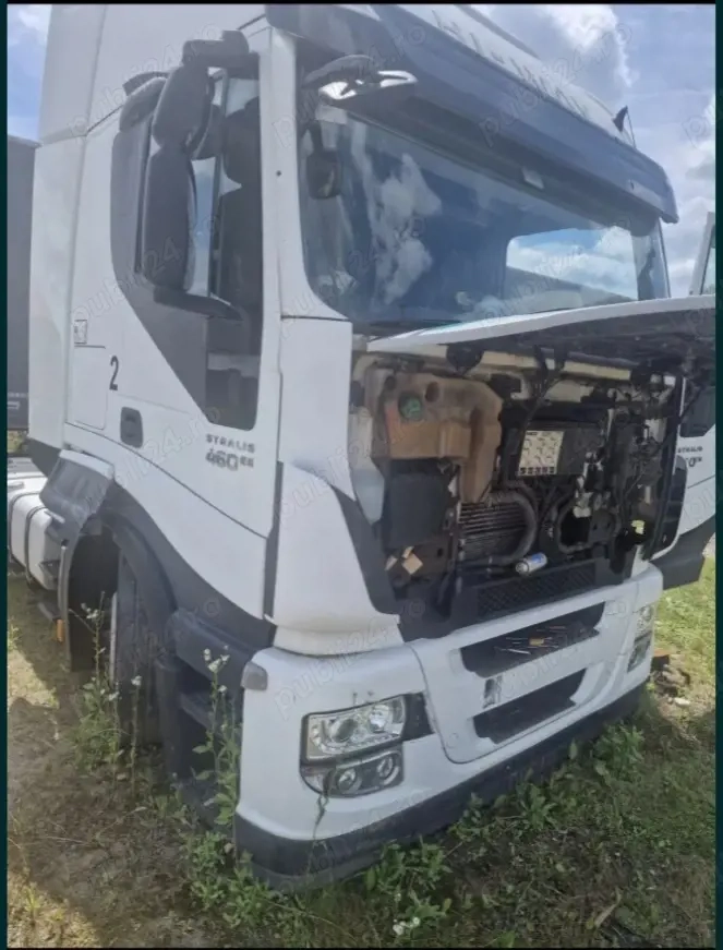 Dezmembrez iveco 2015