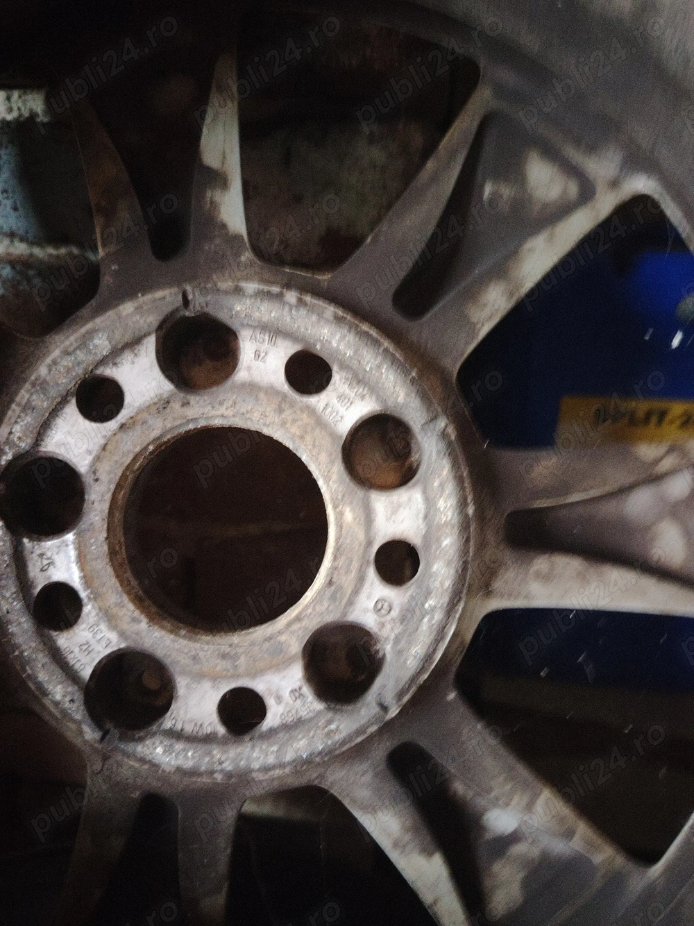 Vând jante Mercedes pe 16 originale 