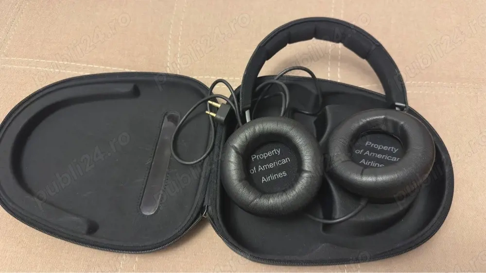 Bang & Olufsen H9i boeing 787 dreamliner bussines American Airlines