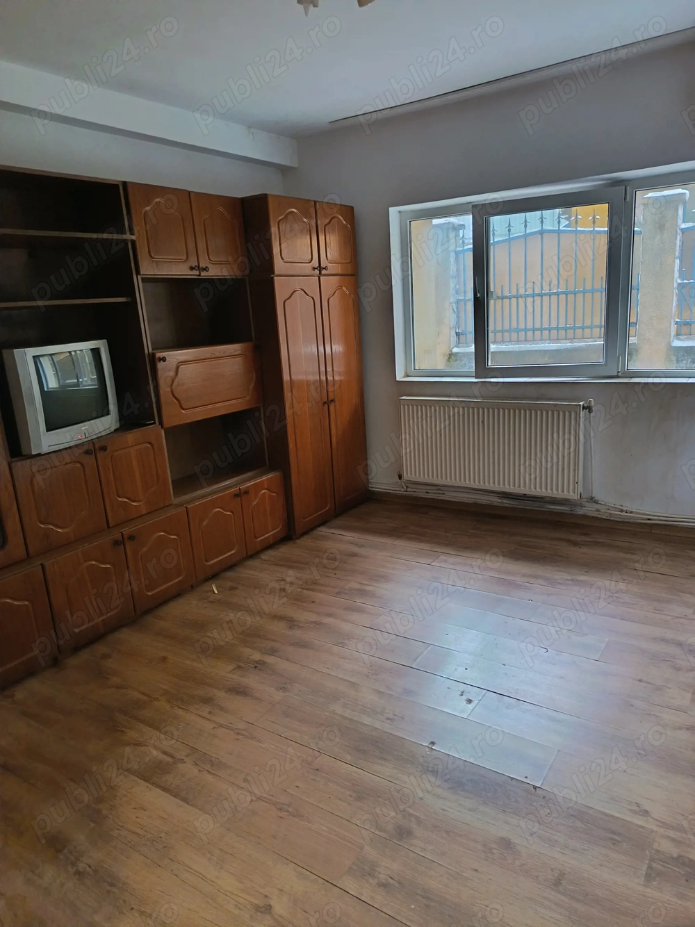 Vând garsoniera Brădet Zalău 