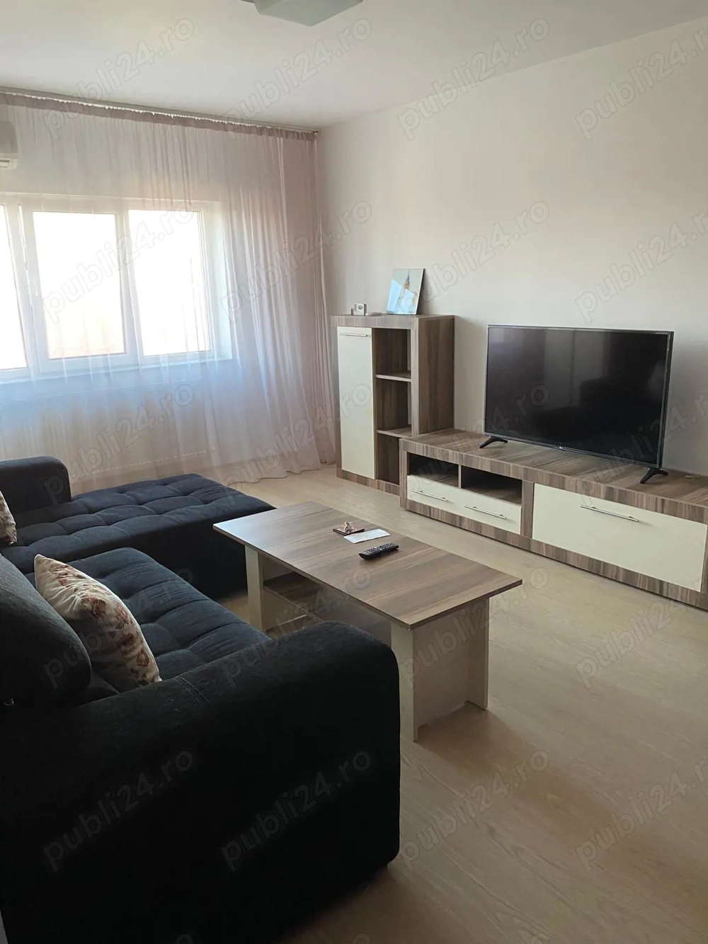 Apartament cu dou camere Modern in Execitiu   Traian   Jam