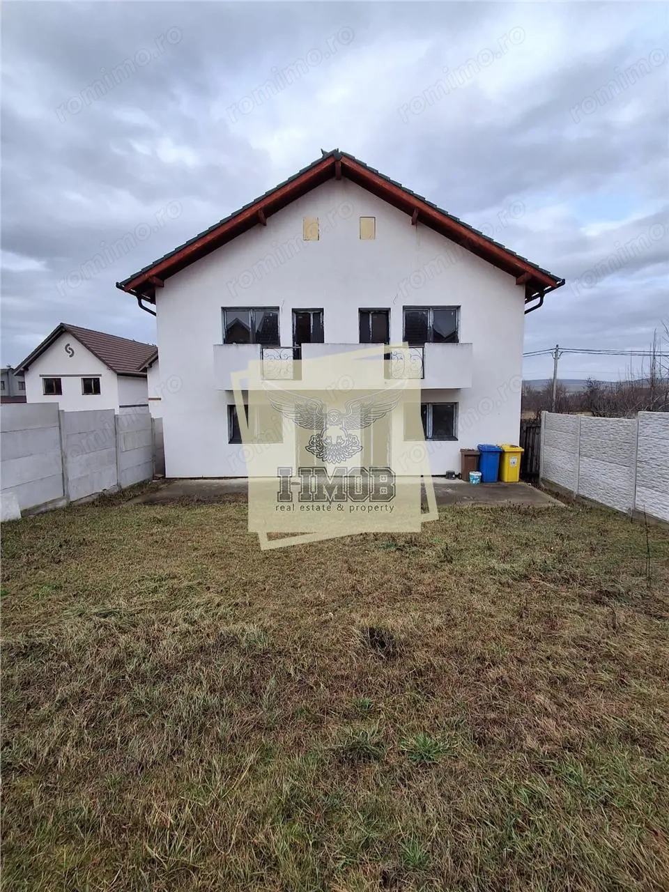 Casa cu 3 camere 2 bai si terasa in Cristian