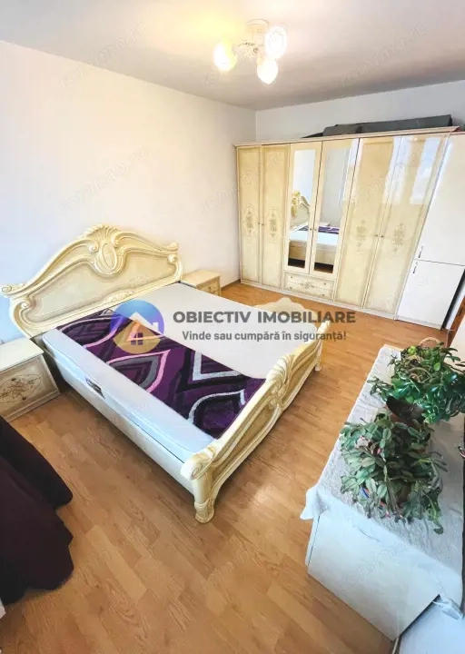 Apartament 4 camere  CENTRU Bulevardul Dacia