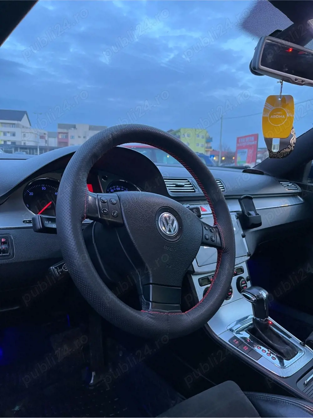 VW PASSAT-Stare foarte buna- istoric curat