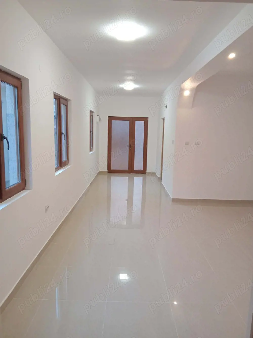 Casa P+1 bajani zonă centrala 