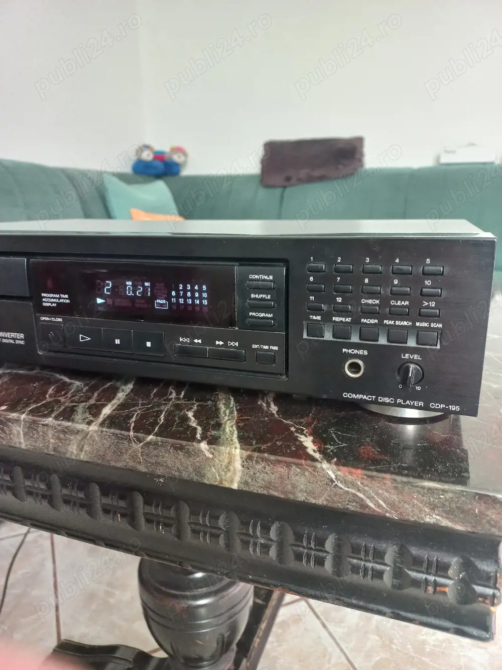 Sony compact disc player CDP 195