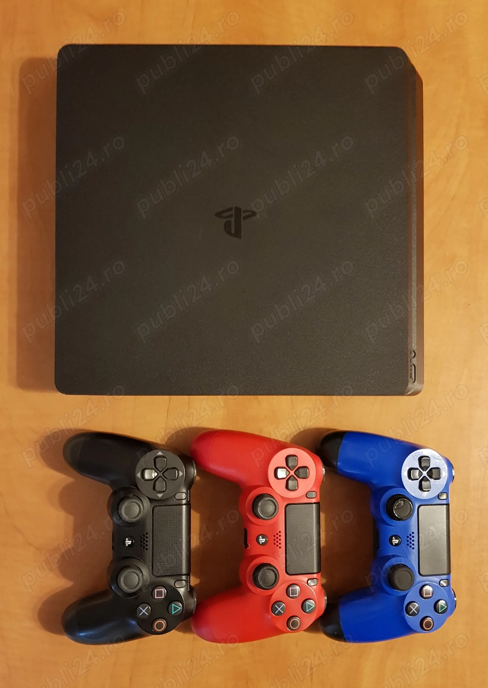 Playstation4 Ps4 Slim 1TB cu 3 Controllere