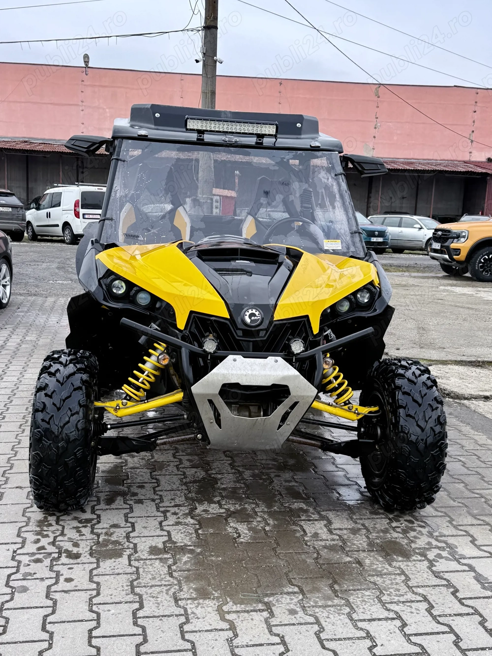  CanAm Maverick X