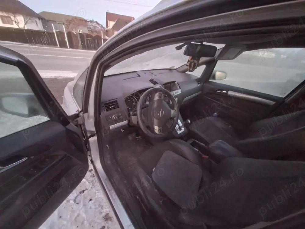 Opel Zafira 2,2 automat 