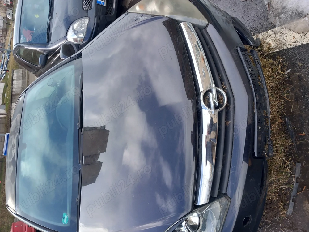 Vind opel avariat pentru piese sa sa o repari