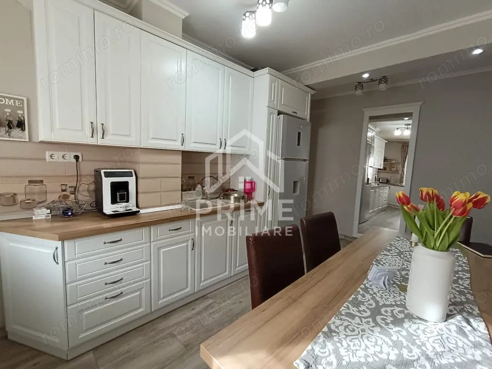 Apartament 3 camere ultracentral în Blaj – Ultrafinisat, mobilat modern