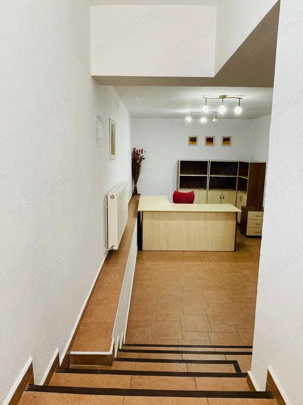 Proprietar - Închiriez birou în zona Bălcescu