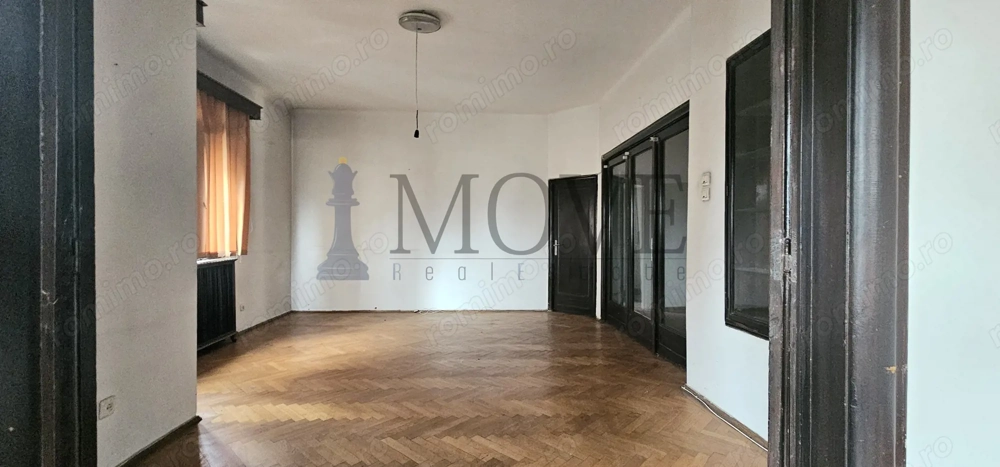 Un apartament plin de emoție in imobil istoric