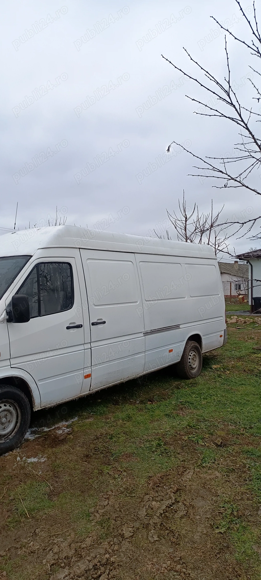 Mercedes Benz sprinter 