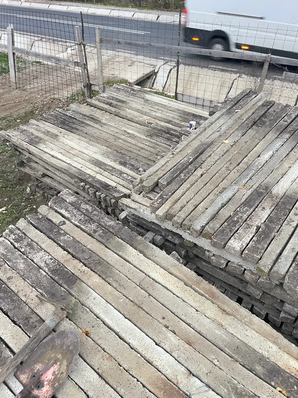 spalieri beton la 1.70m sau 2.40m 